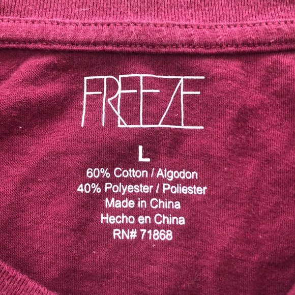 Burgundy t shirt - Picture 2 of 3